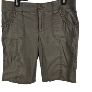 3/$25 Khakis & Company Size 8 Olive Green Women's Shorts